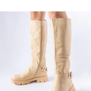 Beżowe płaskie kozaki z łańcuchem Armand - Solea